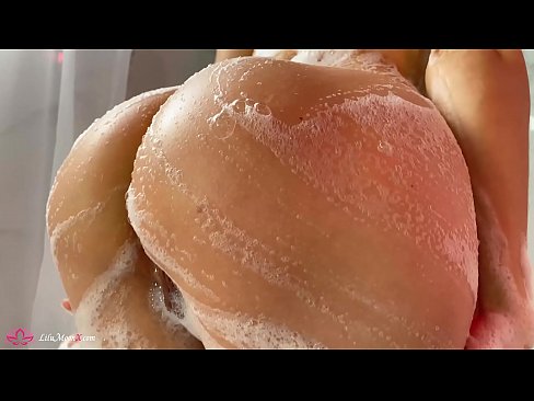 ❤️ Brunette masturboi pillua vibraattorilla intensiiviseen orgasmiin suihkussa ️❌ Seksivideo at us fi.full-porner.ru ❤